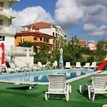 מלון Panorama 3*